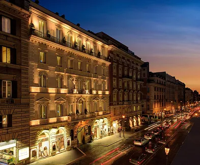 Hotel Artemide Fachada del Hotel Artemide en Roma